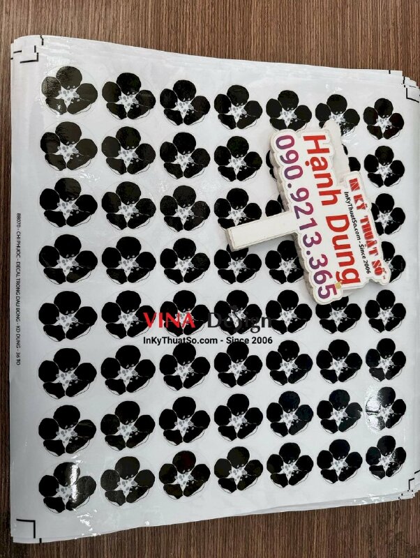 In Sticker tem tròn Decal trong Logo thương hiệu thời trang nữ dán niêm phong giấy gói hàng, gói váy đầm quần áo - INKTS1447