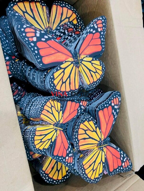 In tag giấy bươm bướm trang trí đẹp, độc lạ - INKTS295