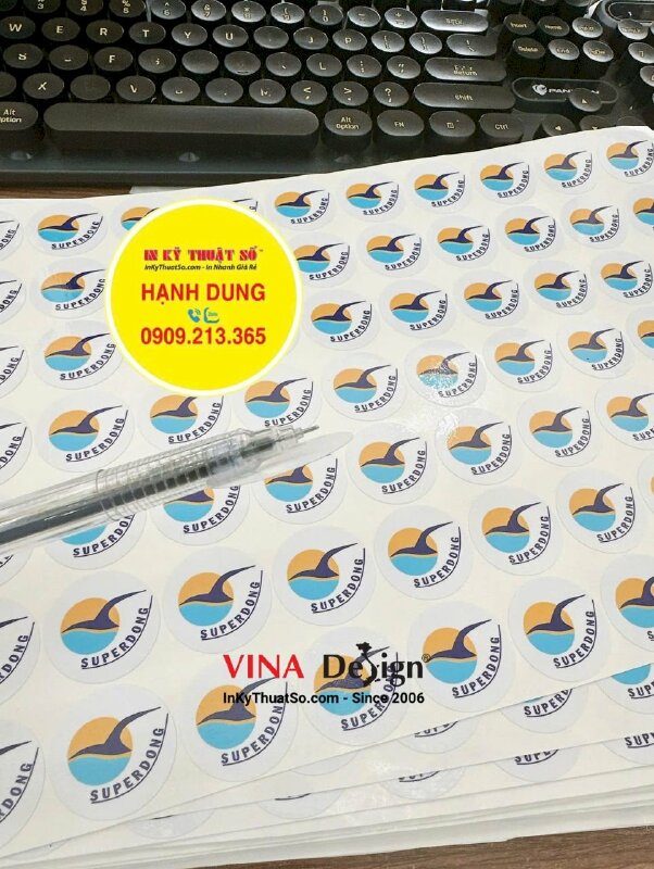 In tem dán áo logo cho sự kiện công ty tàu cao tốc, tem tròn 3cm decal sữa - INKTS3462