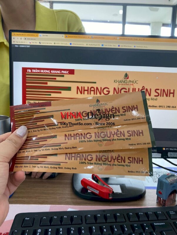 In tem dán hộp nhựa tròn trong, tem decal giấy dán nhãn hộp nhang trầm hương cao cấp - INKTS900