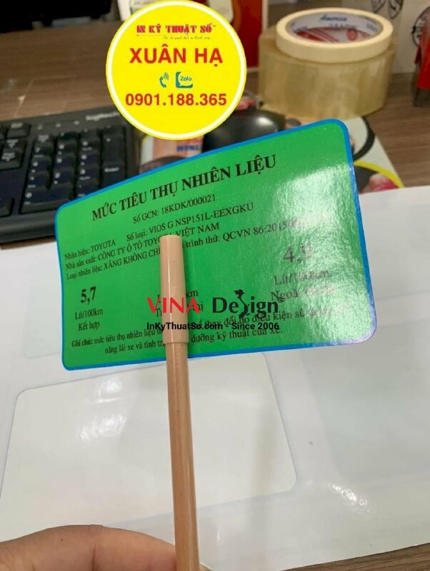 In tem mức tiêu thụ nhiên liệu xe ô tô, in tem Decal dán kính ngược - INKTS1225