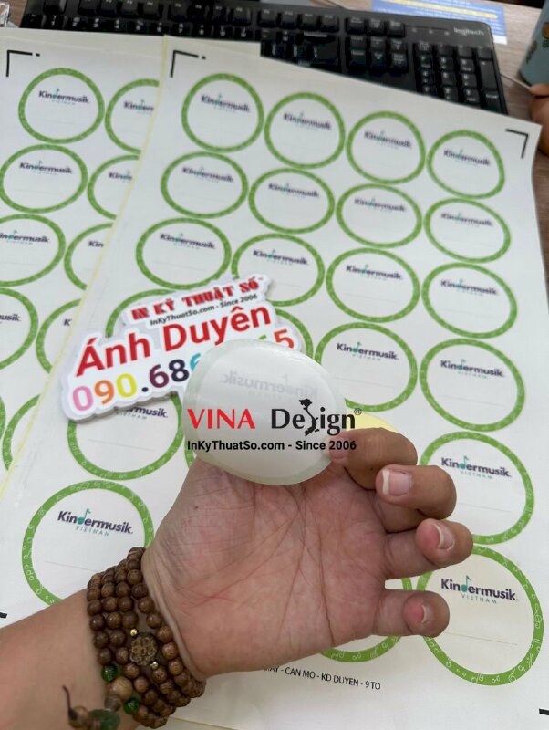 In tem tròn, sticker tròn, decal giấy tròn cho tổ chức giáo dục - INKTS584