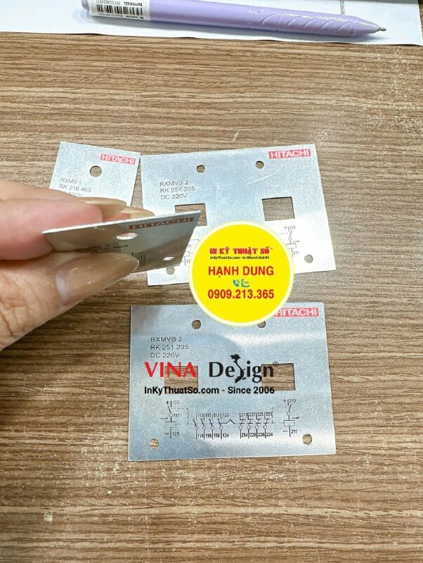 In thẻ inox nhôm xước in UV, gia công đục lỗ như mẫu làm mặt tủ điện, thiết bị điện - INKTS3508