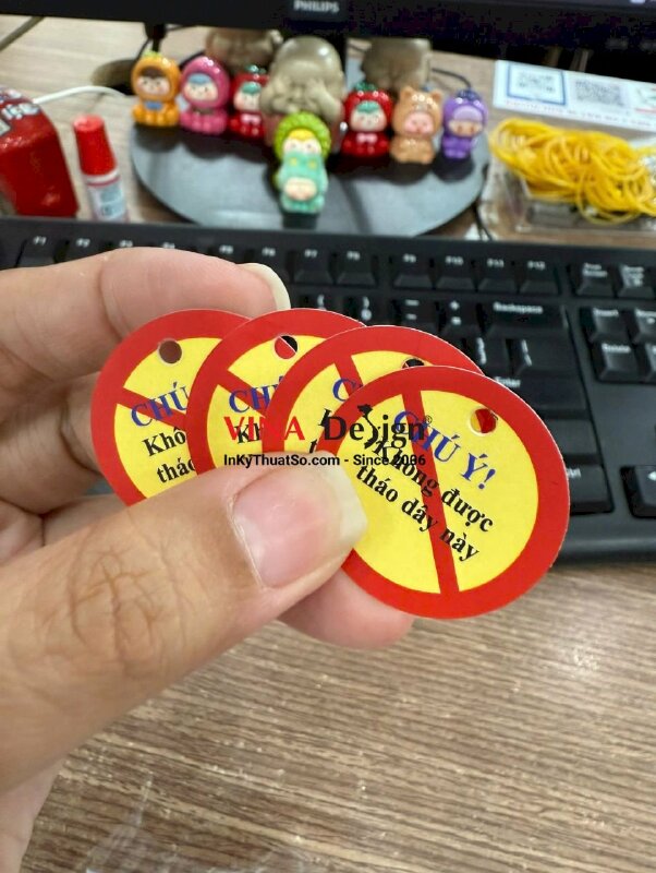 In thẻ nhựa mỏng cảnh báo Điểm kết nối Không được tháo dây này, thẻ nhựa tròn 3cm - INKTS3472