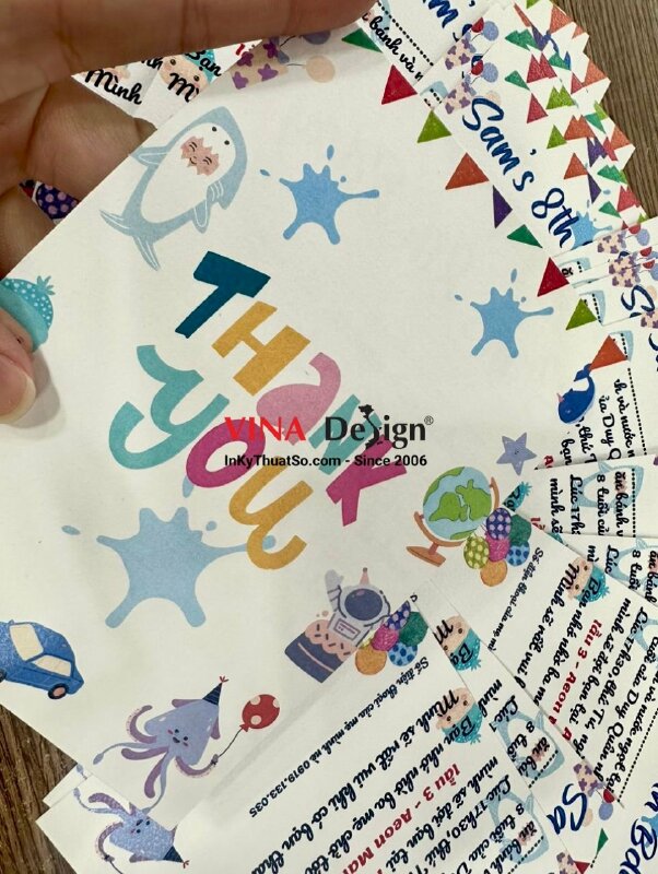 In thiệp mời sinh nhật 8 tuổi cho bé, thiệp in giấy mỹ thuật Koehler K04 - INKTS985