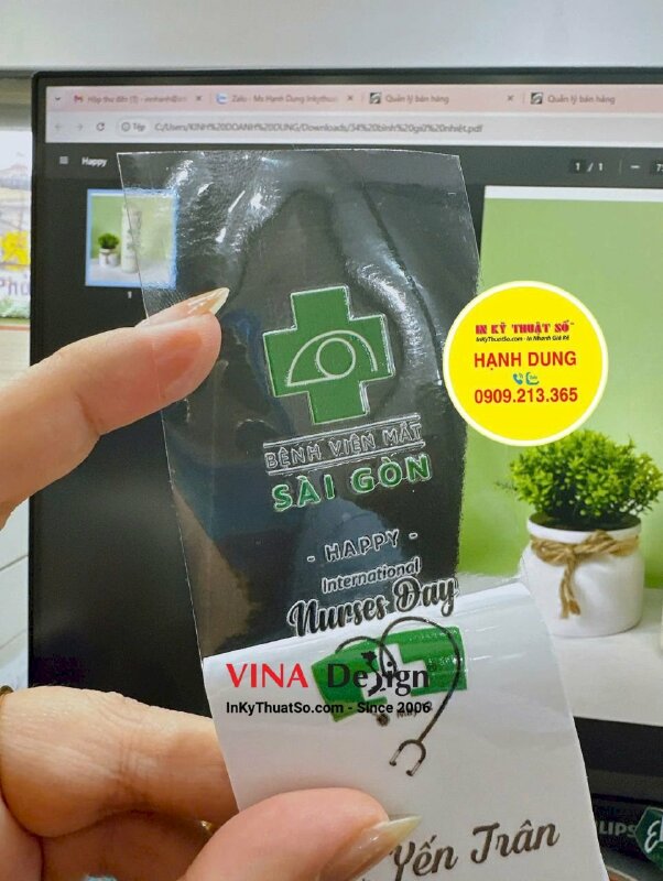 In UV DTF dán bình nước giữ nhiệt quà tặng ngày kỷ niệm Quốc Tế Điều Dưỡng - INKTS3461