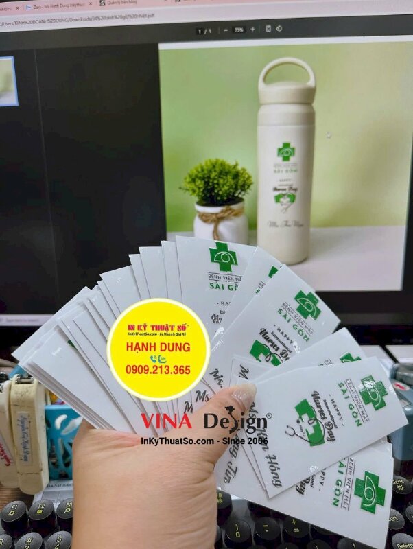 In UV DTF dán bình nước giữ nhiệt quà tặng ngày kỷ niệm Quốc Tế Điều Dưỡng - INKTS3461