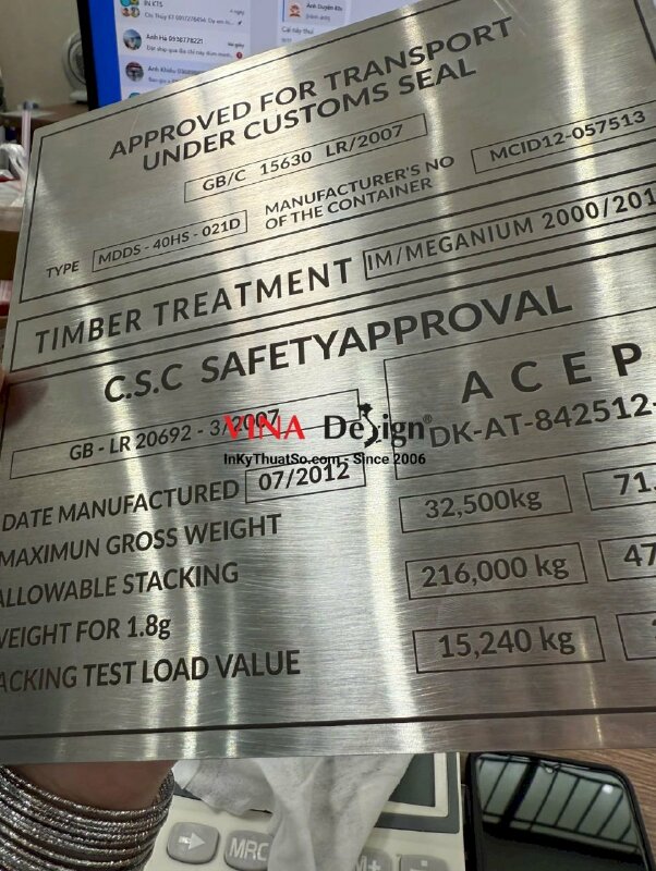 In UV lên inox xước bạc làm tấm bảng CSC (Container Safety Convention), tấm chứng nhận an toàn cho container - INKTS3451