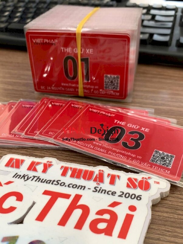 In vé giữ xe nhựa PVC shop thời trang - INKTS1057