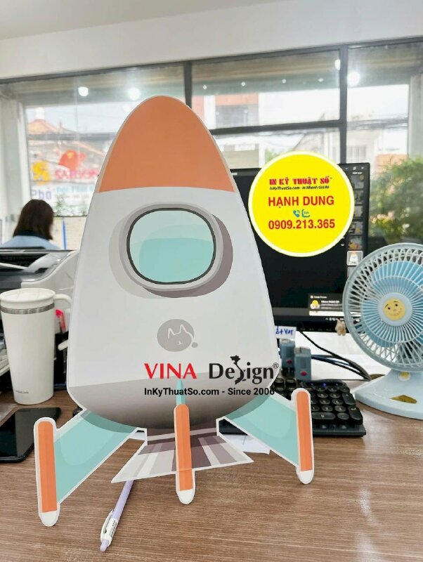 Làm mô hình tàu vũ trụ để bàn từ formex, cắt CNC theo hình, có làm chân đế để bàn - INKTS3513
