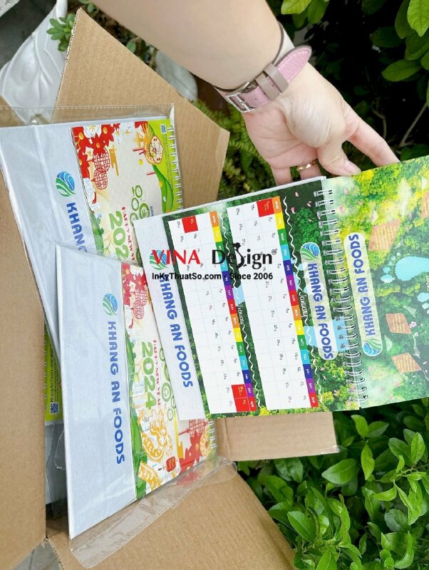 In lịch bàn chữ A 21cm x 14.8cm in 200 cuốn - INKTS941