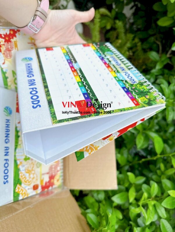 In lịch bàn chữ A 21cm x 14.8cm in 200 cuốn - INKTS941
