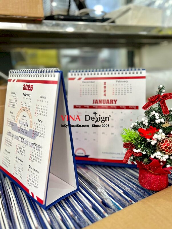 In lịch để bàn 19 x 22cm, lịch bàn chữ A gáy lò xo, in lịch Tết công ty hàng hải - INKTS1019