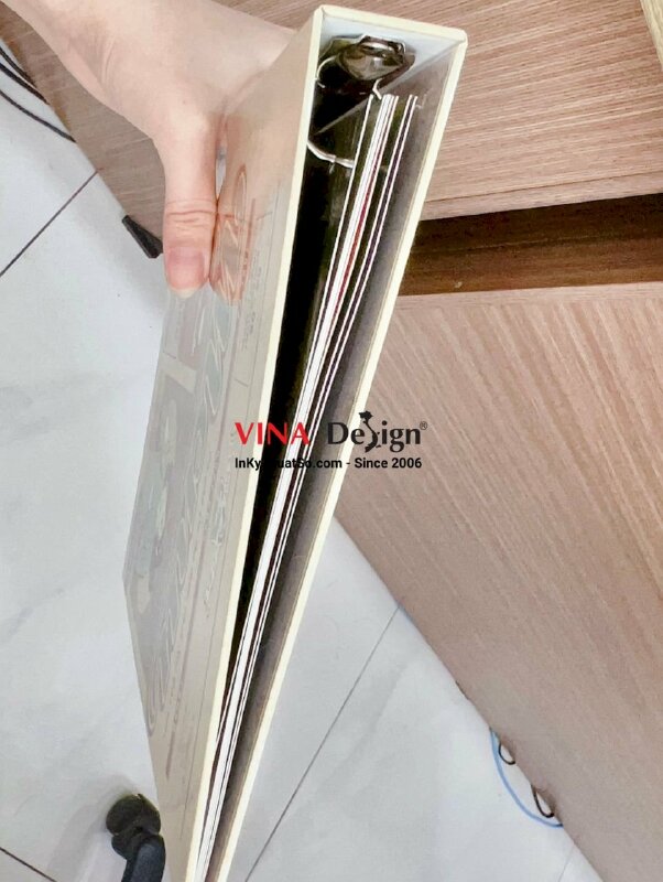 In menu bìa còng, menu thức ăn quán cà phê vintage Cô Ba Sài Gòn - INKTS503