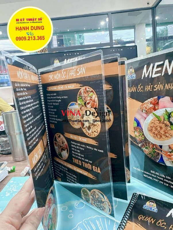 In menu quán ốc hải sản Nha Trang, cuốn menu giấy ép plastic - INKTS976