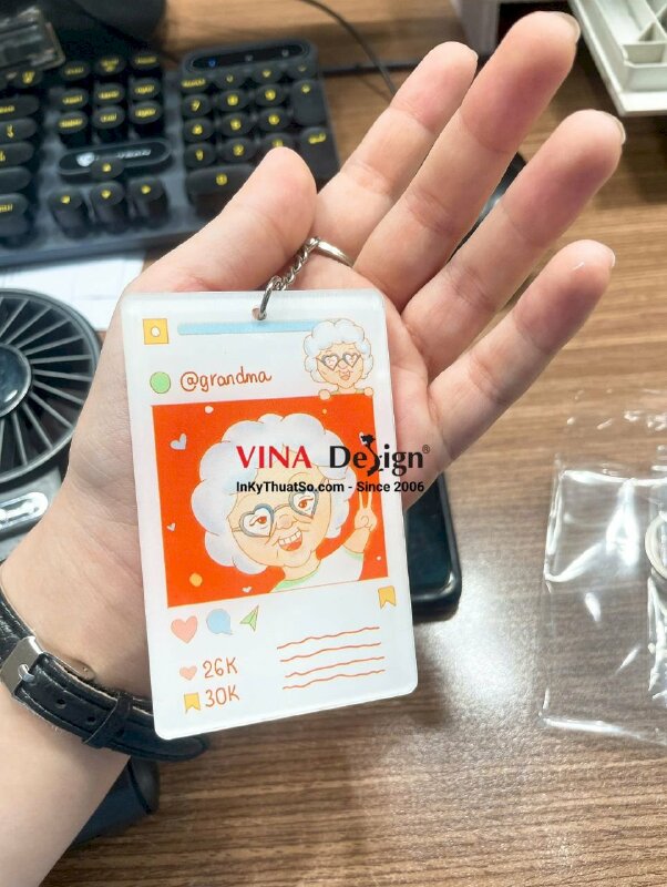 In móc khóa Mica trong đồ án tốt nghiệp mỹ thuật - INKTS3568