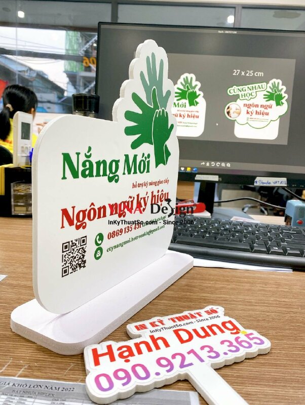 In standee để bàn tư vấn lớp học kỹ năng - INKTS700