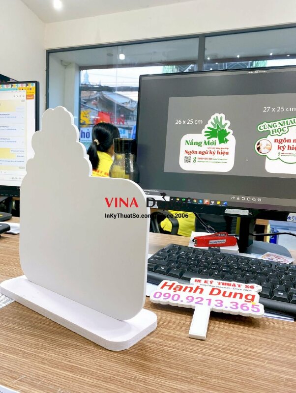 In standee để bàn tư vấn lớp học kỹ năng - INKTS700
