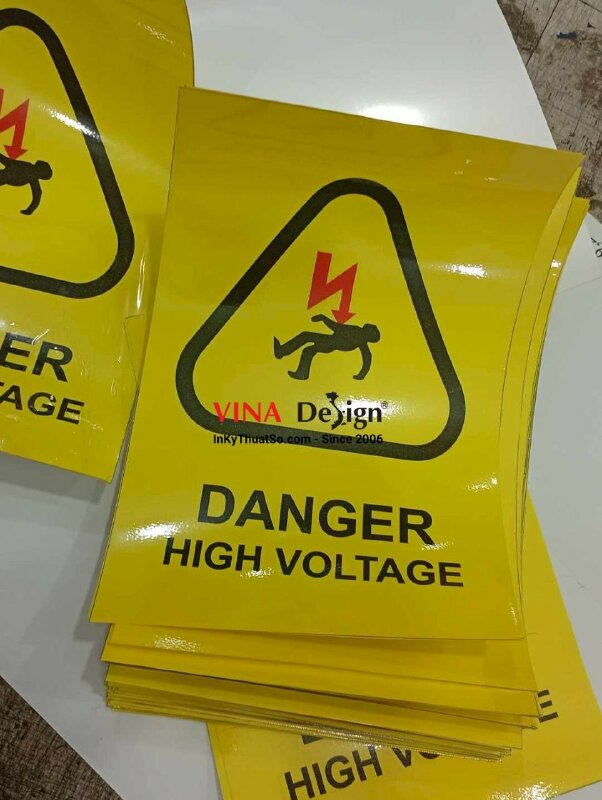 In tem cảnh báo an toàn điện Danger - High Voltage (Nguy hiểm - Điện áp cao), in Decal cán keo mặt trước dán kính - INKTS3557