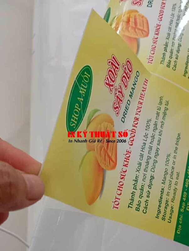 In tem nhãn xoài sấy dẻo Decal sữa in mực dầu, cán màng bóng, bế theo viền - INKTS3029