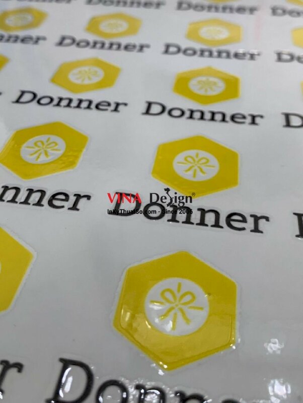 In trực tiếp lên film UV DTF logo doanh nghiệp dán lên quà tặng - INKTS974