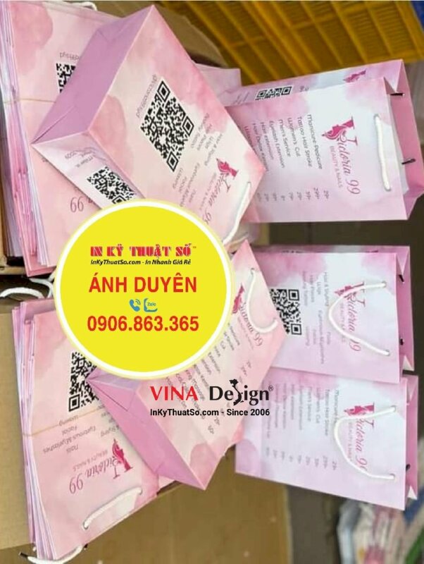 In túi giấy tiệm Beauty & Nails bằng tiếng Anh, hàng gửi đi Sydney Úc từ TPHCM - INKTS923