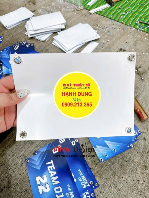 BIB chạy độ sử dụng để đánh dấu vận động viên, số báo danh VĐV chạy bộ, in PP cán mờ, đóng khoen 4 góc - INKTS3651