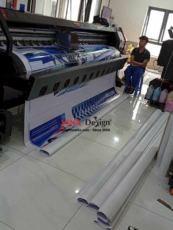 In banner phông nền giới thiệu mẫu xe phân khối lớn chương trình chạy thử xe thể thao - INKTS3610