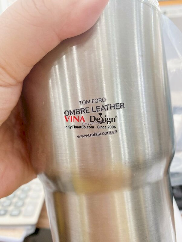 In cốc giữ nhiệt in logo, in tên, in tem nhãn UV DTF size siêu nhỏ, nét siêu mảnh  - INKTS730