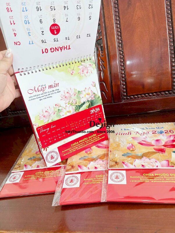 In lịch bàn chữ A 20cm x 20cm in 300 cuốn - INKTS218