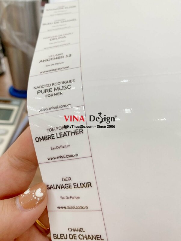 In nhãn hiệu lên nhựa, in DTF lên ly nhựa dùng 1 lần quán cafe, trà sữa, sinh tố - INKTS729