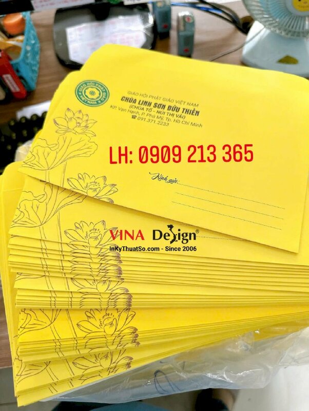 In phong bì thư cúng dường cho nhà Chùa, bao thư vàng giấy Ford - INKTS3617
