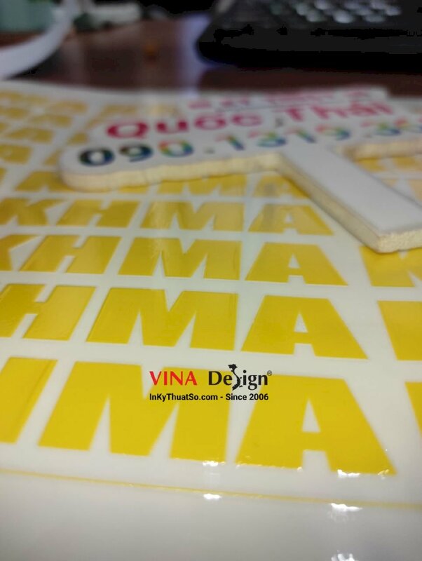 In tem UV DTF giá rẻ TPHCM, in logo thương hiệu - INKTS808