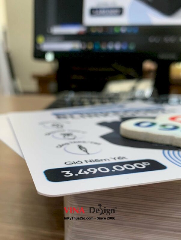 In thẻ nhựa dày làm bảng giá niêm yết sản phẩm thiết bị âm thanh cao cấp và chuyên nghiệp - INKTS1226