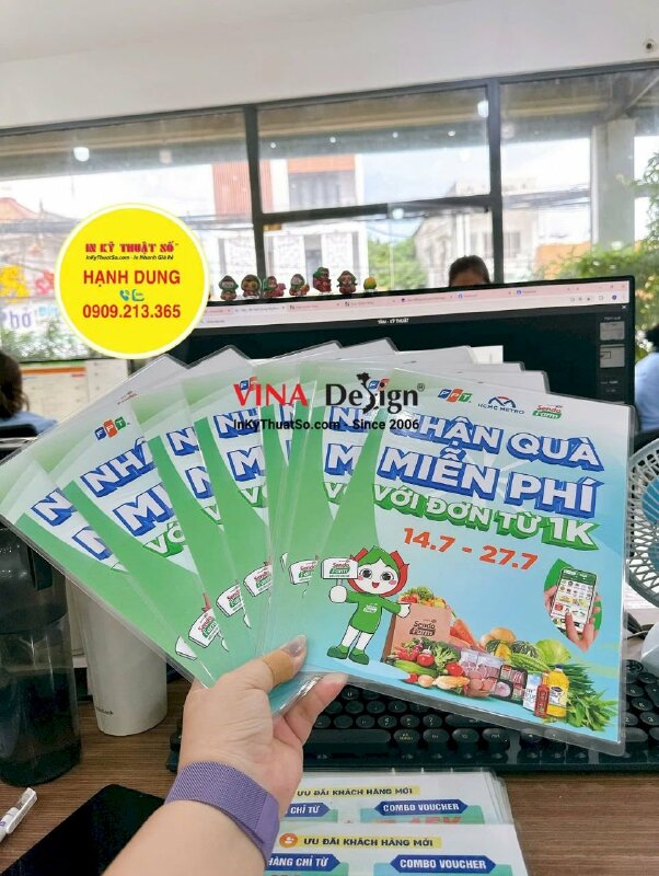 In tờ rơi ép plastic khổ A4 chống nước thông tin quảng cáo ứng dụng siêu thị online - INKTS3645