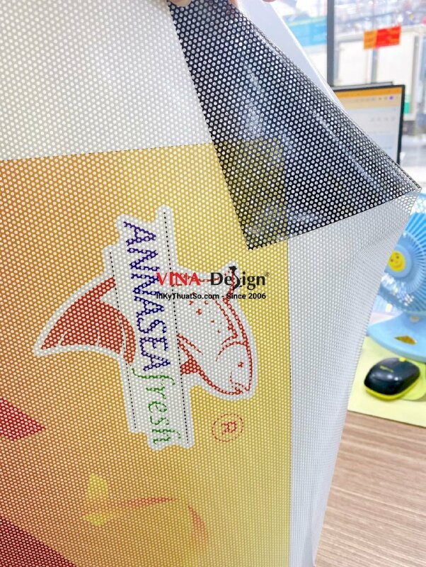 In decal lưới dán kính quảng cáo sản phẩm cửa hàng, showroom - INKTS413