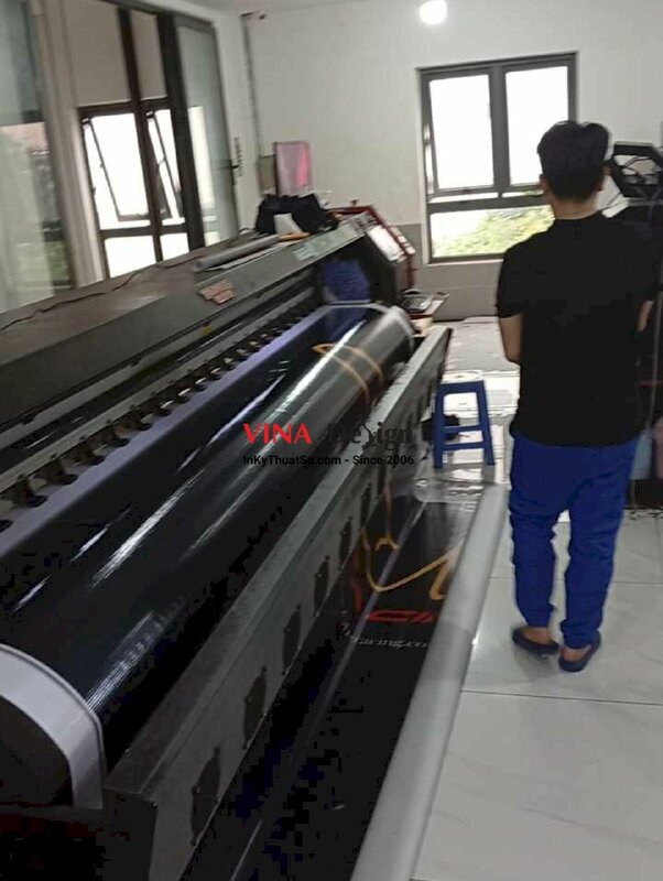 In phông nền gian hàng trưng bày linh phụ kiện xe máy tại sự kiện giải đua xe Drag Racing - INKTS2245