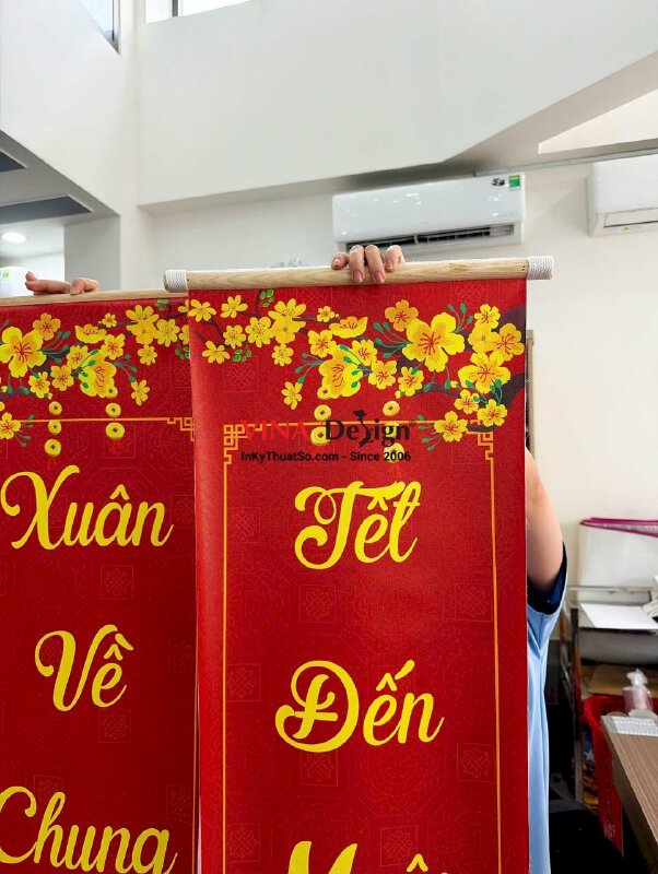 In liễn câu đối treo Tết, vải Canvas mực dầu bóng, nẹp gỗ 2 đầu - INKTS2767
