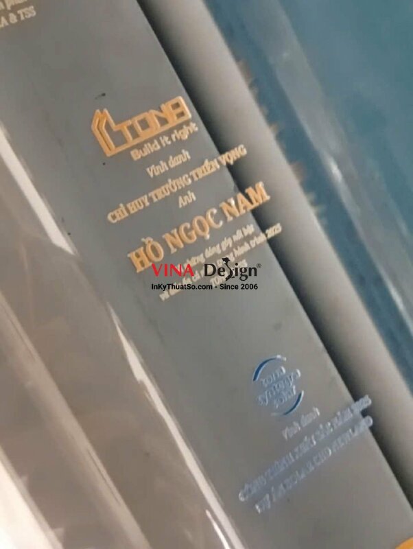 In nhãn UV DTF dán cup kỷ niệm chương vinh danh tri ân nhân viên - INKTS2540