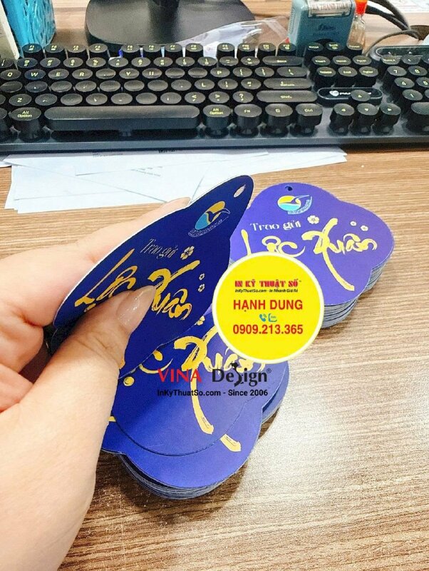 In Tag treo gắn giỏ quà Tết doanh nghiệp - INKTS2557