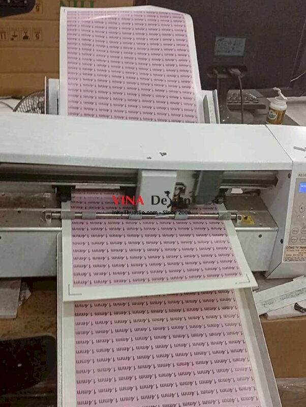 In tem giấy thông số kích thước độ dày 1.4mm, không màng, bế hình chữ nhật - INKTS2363