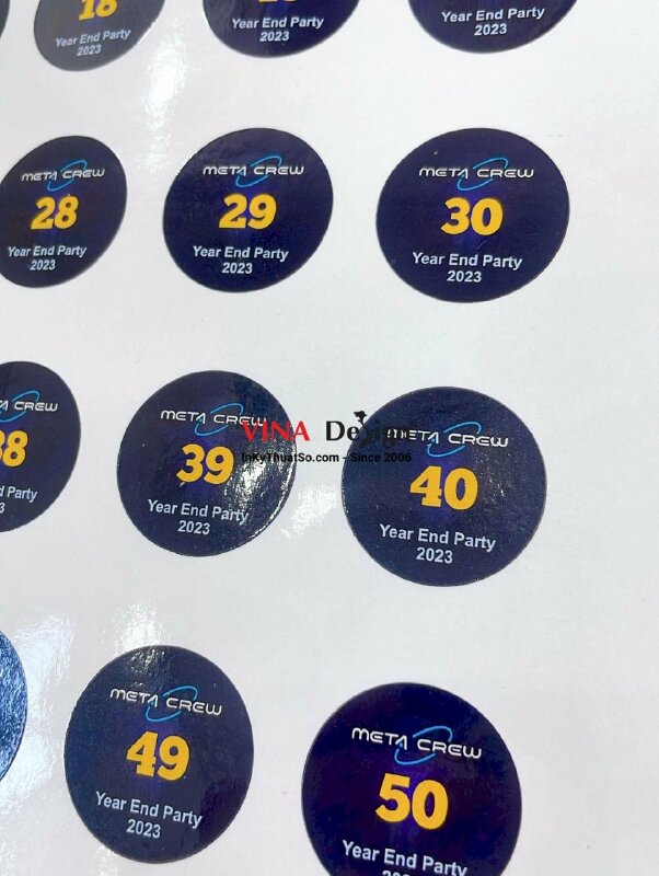 Sticker Decal số thứ tự in logo công ty Check-in và quay số trúng thưởng tiệc Year End Party- INKTS1064
