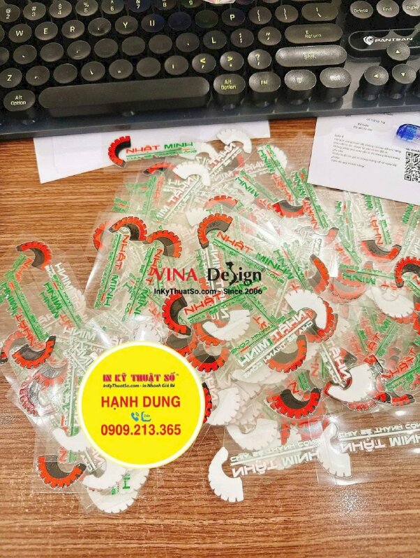 Xưởng in tem nhãn UV DTF dán siêu tiện lợi trên nhiều bề mặt (trừ vải) dán hộp quà Tết Doanh Nghiệp - INKTS2554