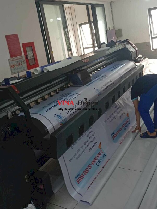 In băng rôn tuyển dụng công nhân may, in bạt hiflex mực dầu khổ lớn treo ngoài trời - INKTS2735