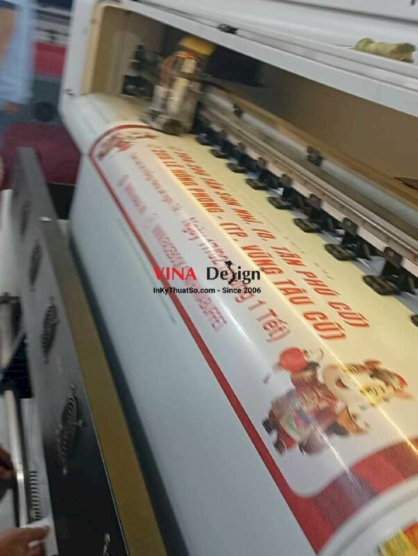 In Decal lưới dán kính cửa hàng đồ nướng và lẩu thông báo lịch hoạt động dịp Tết Nguyên Đán - INKTS2733