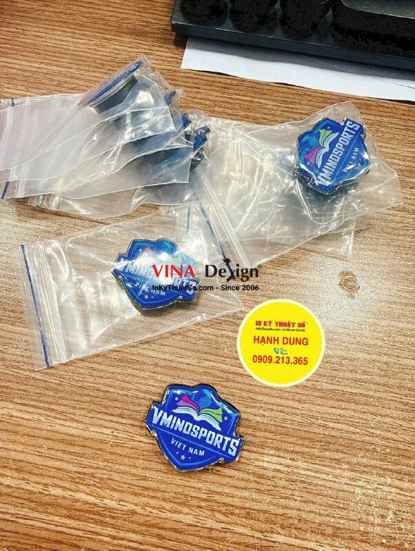 In logo huy hiệu cài áo cho hội nhóm câu lạc bộ Thể Thao Trí Tuệ Mind Sports, nhựa đổ keo nam châm hít - INKTS2709