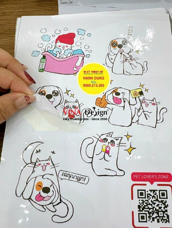 In sheet sticker tem nhãn dán quà tặng khách, in nhanh Decal sữa mực dầu, cán bóng, bế theo viền - INKTS2380
