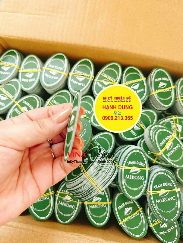 In Tag treo thông tin trạm dừng chân, tag in 2 mặt Offset, đục lỗ 3li - INKTS2708