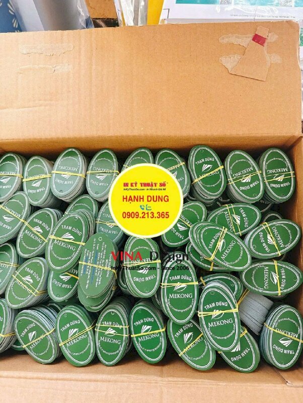 In Tag treo thông tin trạm dừng chân, tag in 2 mặt Offset, đục lỗ 3li - INKTS2708