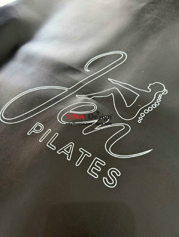 In UV lên da khách hàng cung cấp, in logo thương hiệu Pilates - INKTS2212